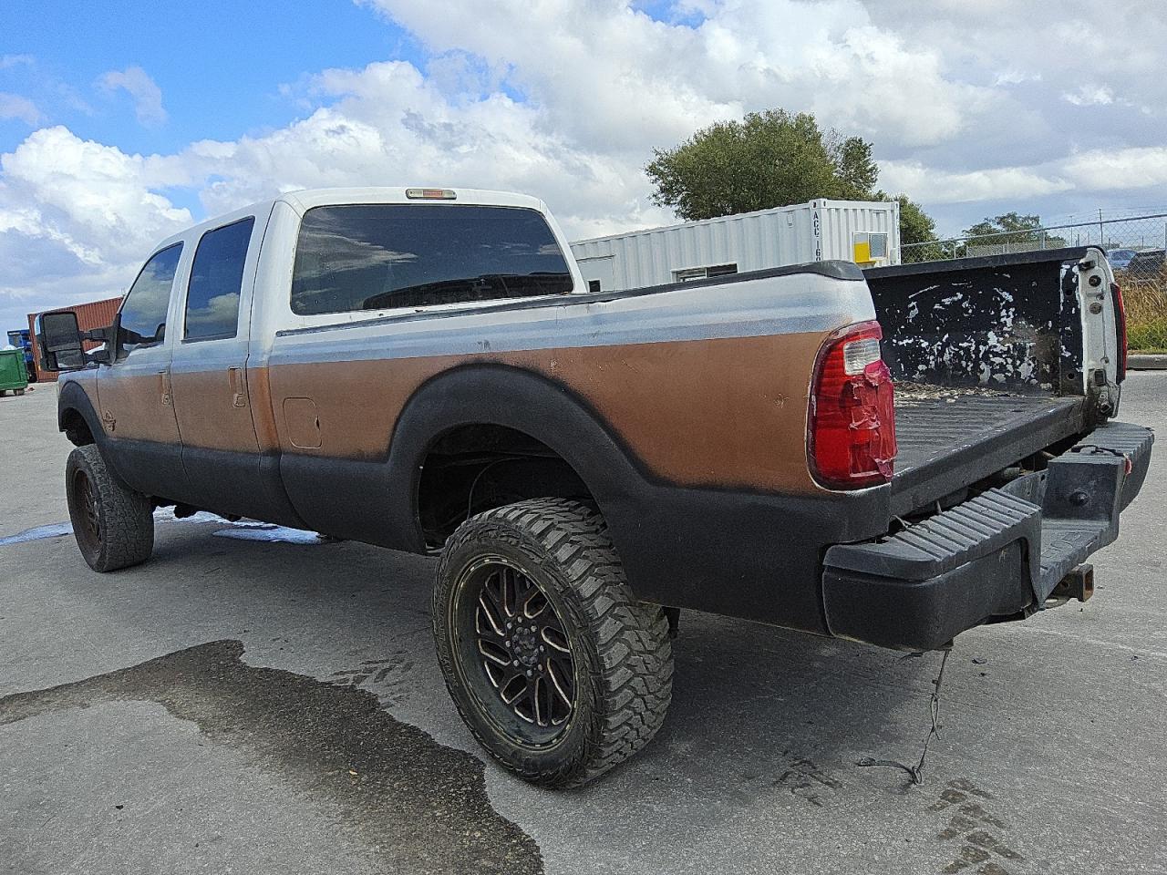 VIN 1FT7W2BT5FEC10847 2015 FORD F250 no.2