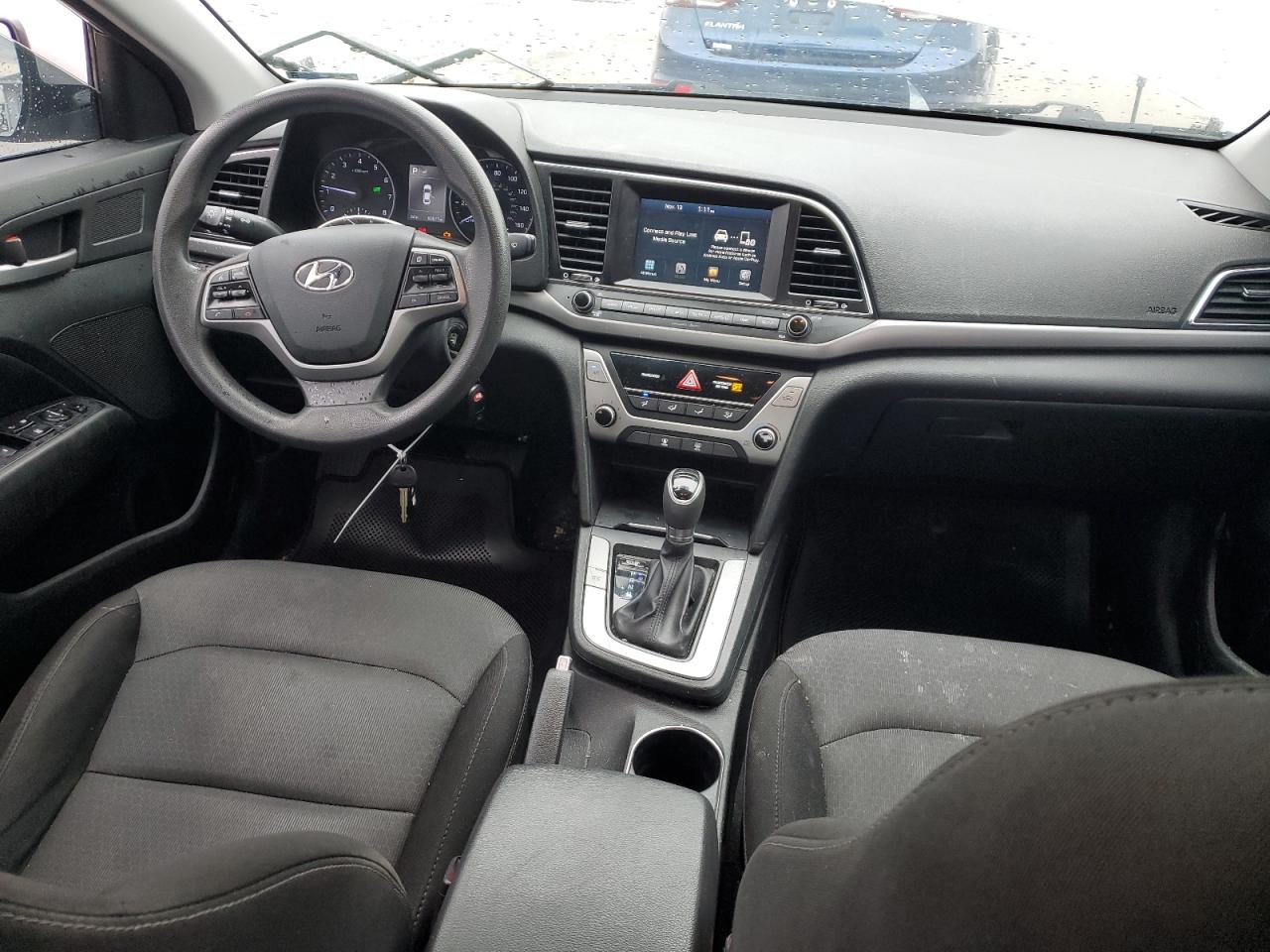 2018 Hyundai Elantra - Image 8