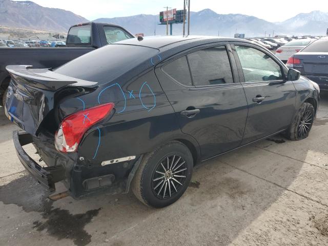 Sedans NISSAN VERSA 2016 Czarny