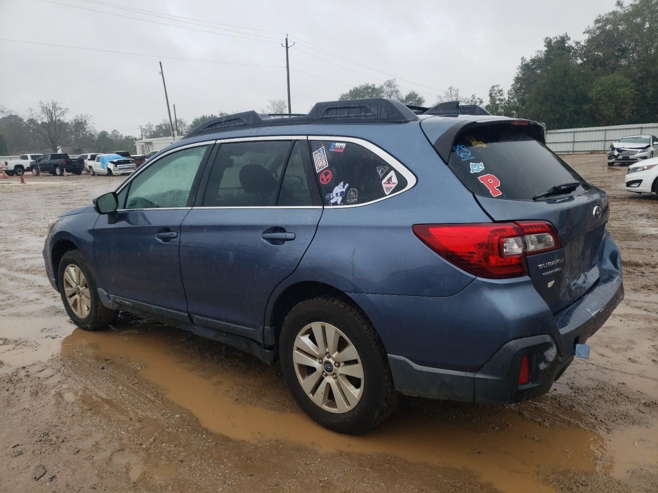2018 Subaru Outback - Image 2