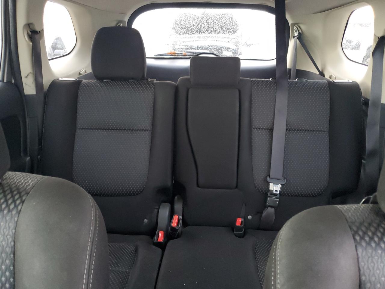2018 Mitsubishi Outlander - Image 10