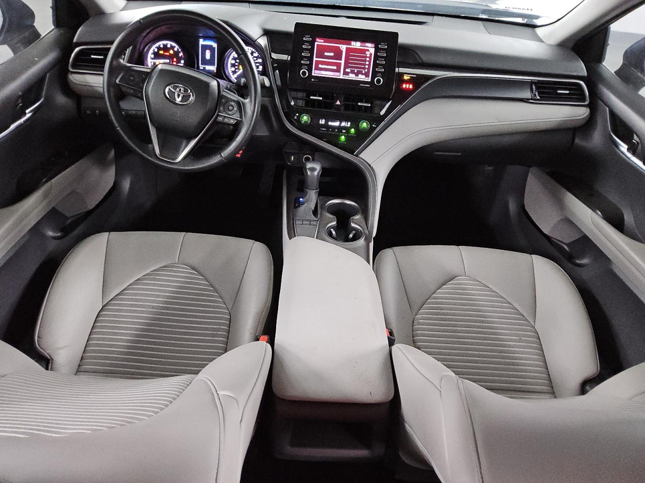 2022 Toyota Camry - Image 8