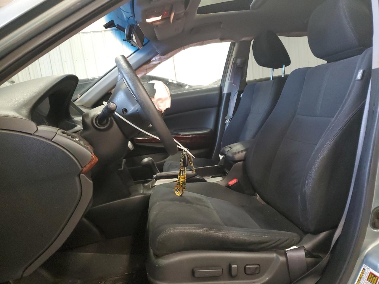 2010 Honda Accord - Image 7