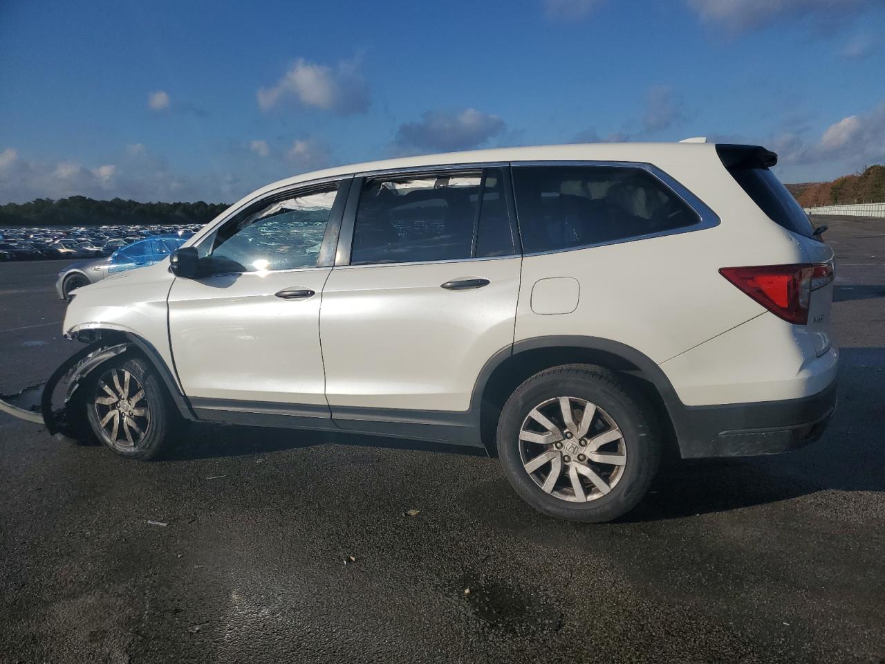 2019 Honda Pilot - Image 2