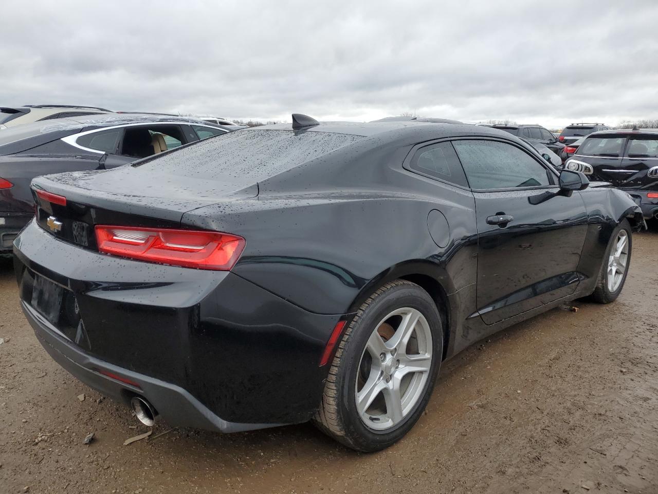 2016 Chevrolet Camaro - Image 3