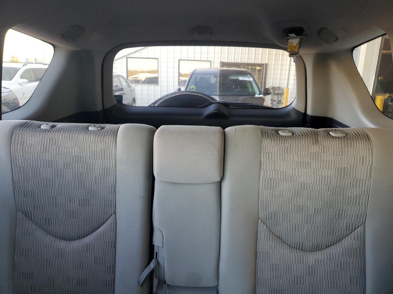 2012 Toyota RAV 4 - Image 10