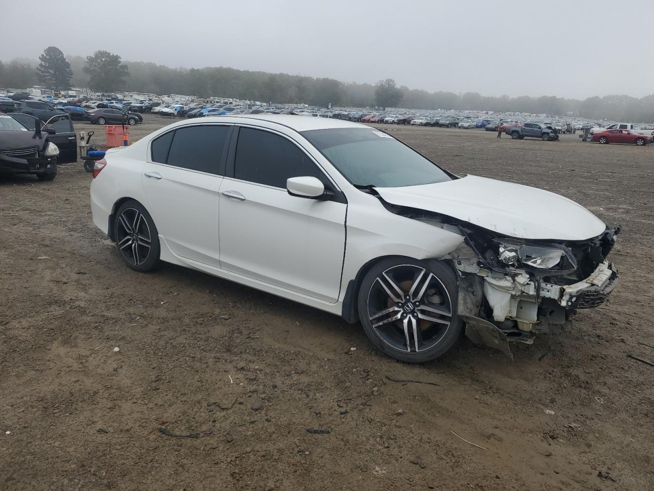 2016 Honda Accord - Image 4