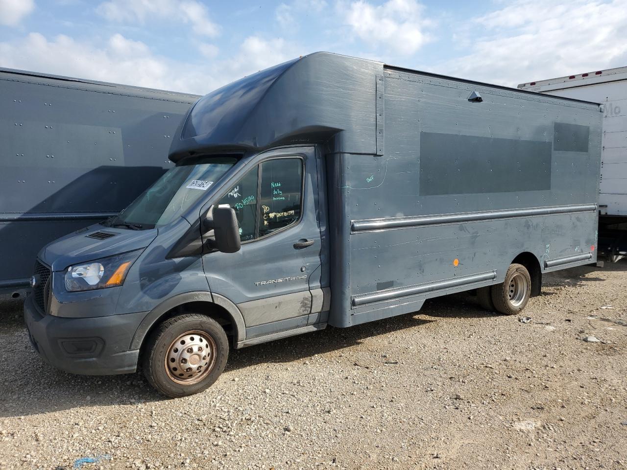 2021 Ford Transit T-350 Hd for Sale in Wilmer, TX - Side