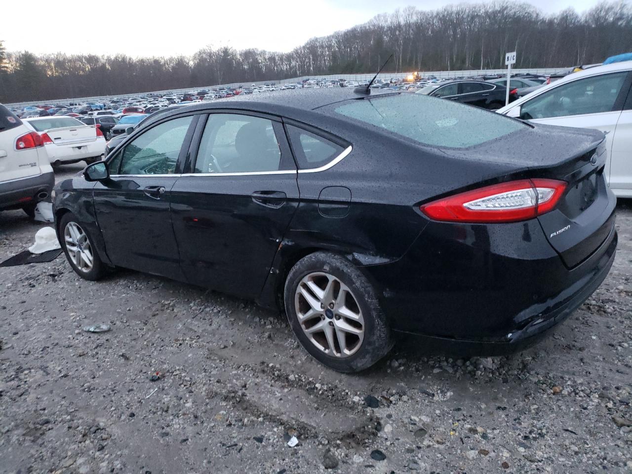 2016 Ford Fusion - Image 2