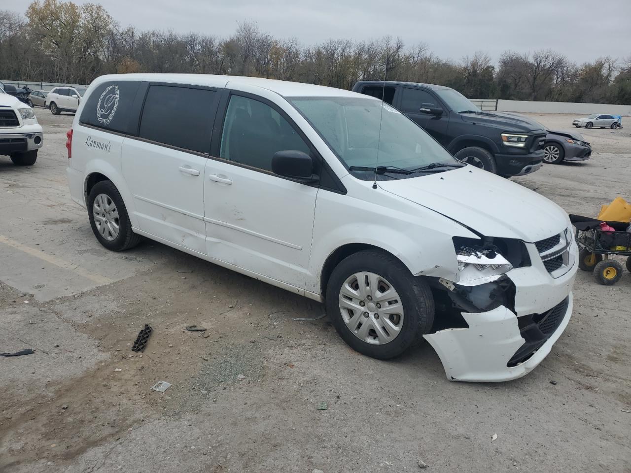 2014 Dodge Caravan - Image 4