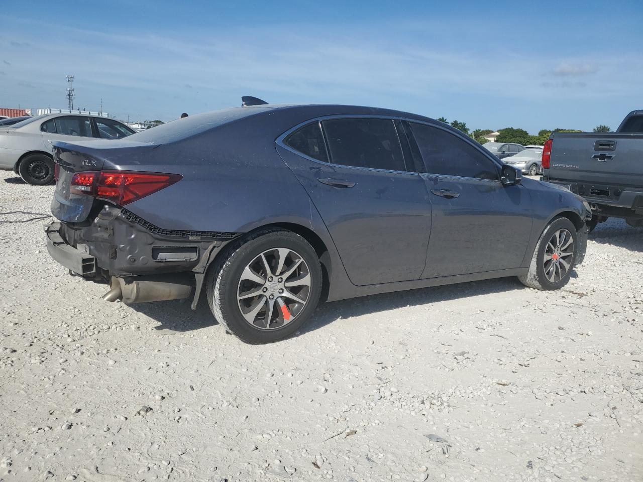 VIN 19UUB1F31HA002222 2017 ACURA TLX no.3