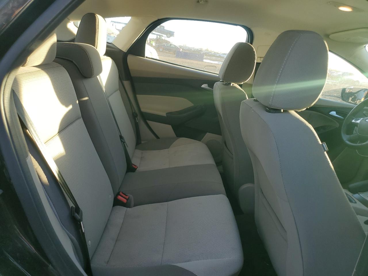 2014 Ford Focus - Image 10