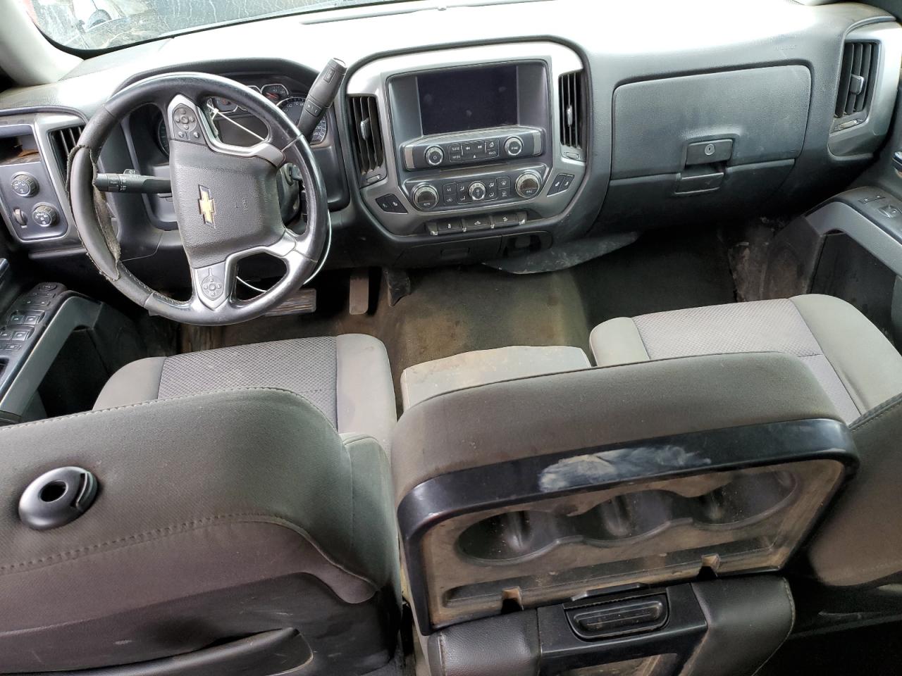 2015 Chevrolet Silverado - Image 8