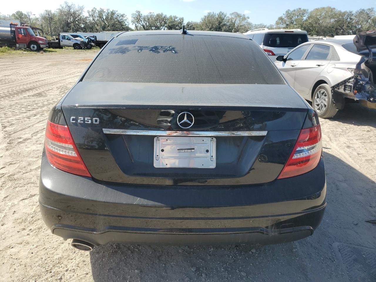 2014 Mercedes-Benz C 250 VIN: WDDGF4HB3ER310212 Lot: 80802564