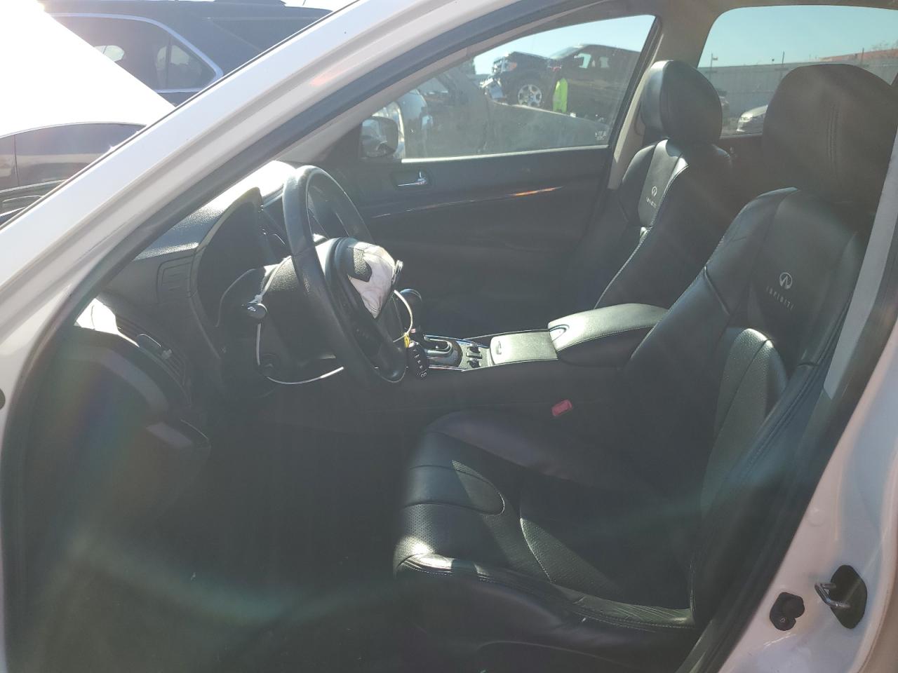 2012 Infiniti G - Image 7