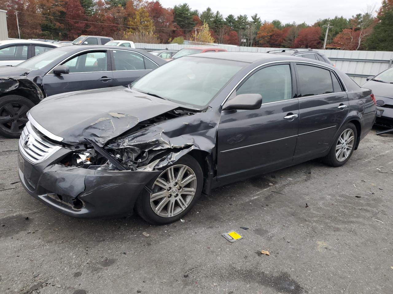 2008 Toyota Avalon - Image 1