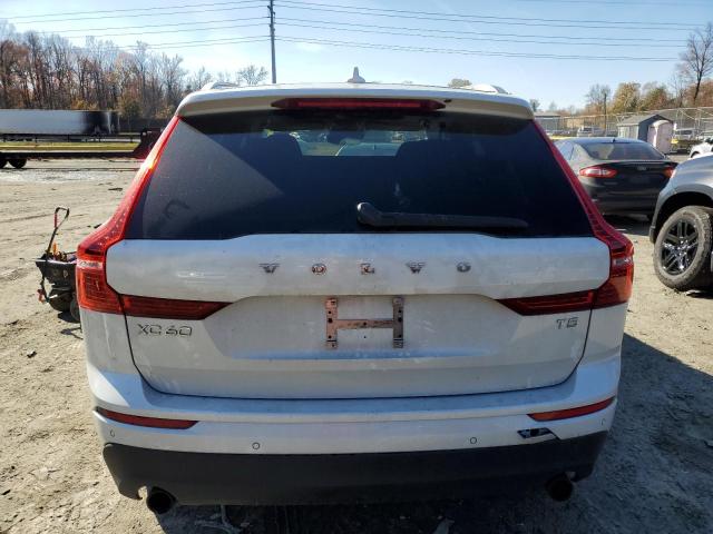  VOLVO XC60 2021 Білий