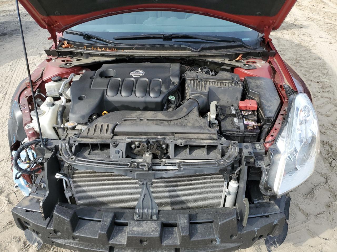 2012 Nissan Altima - Image 11