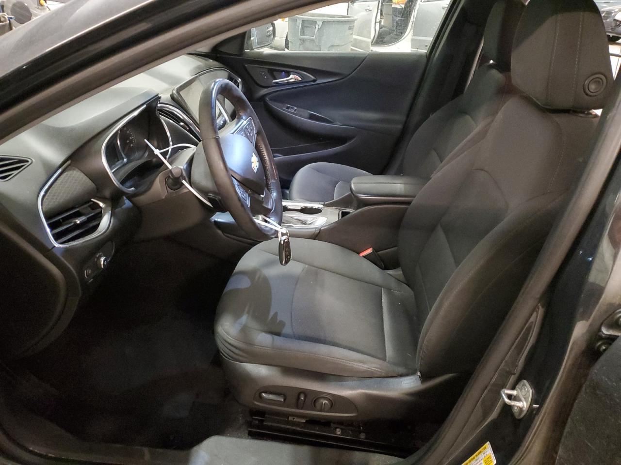 2016 Chevrolet Malibu - Image 7