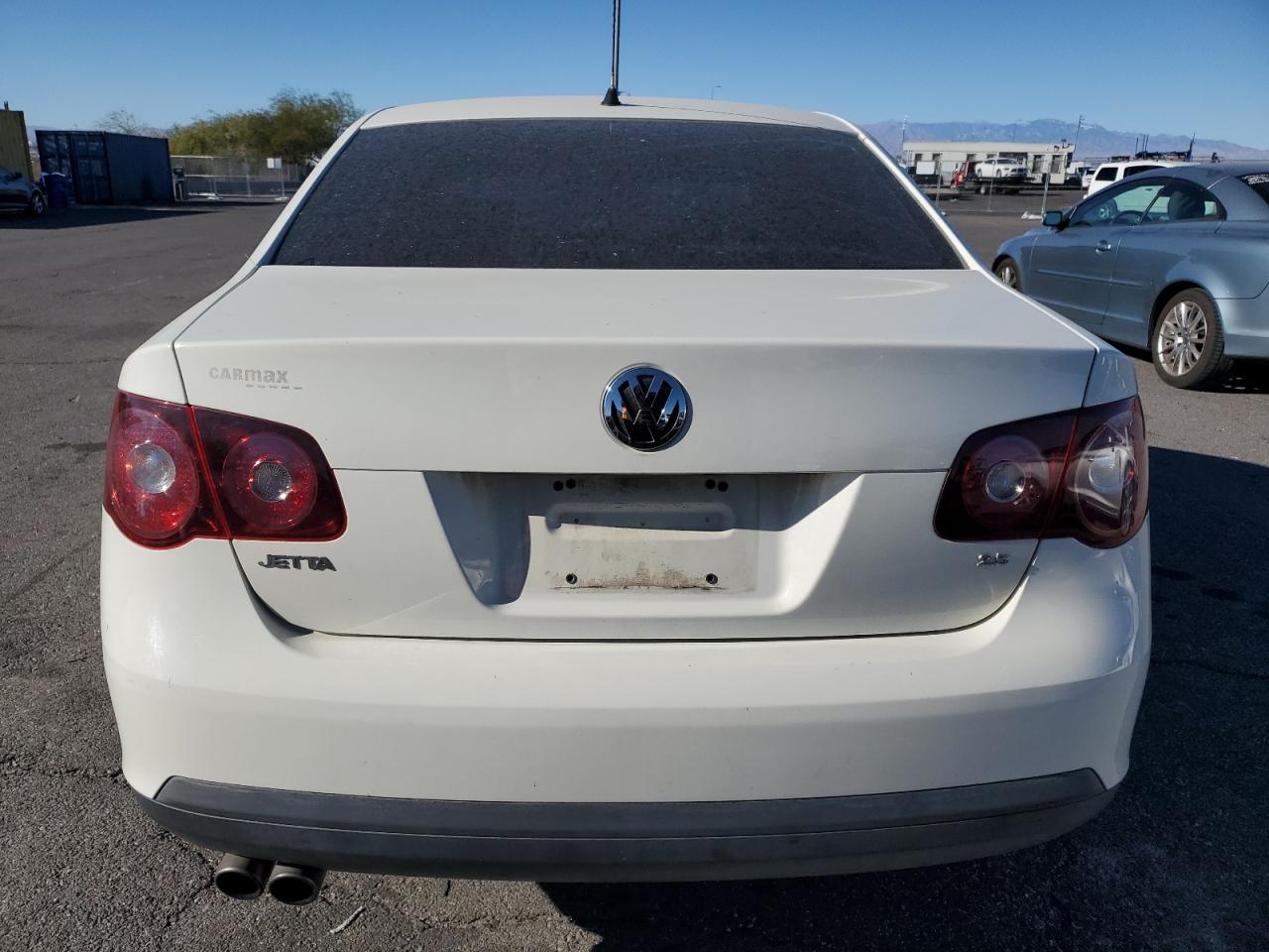 2008 Volkswagen Jetta S VIN: 3VWJZ71K88M123697 Lot: 80261264