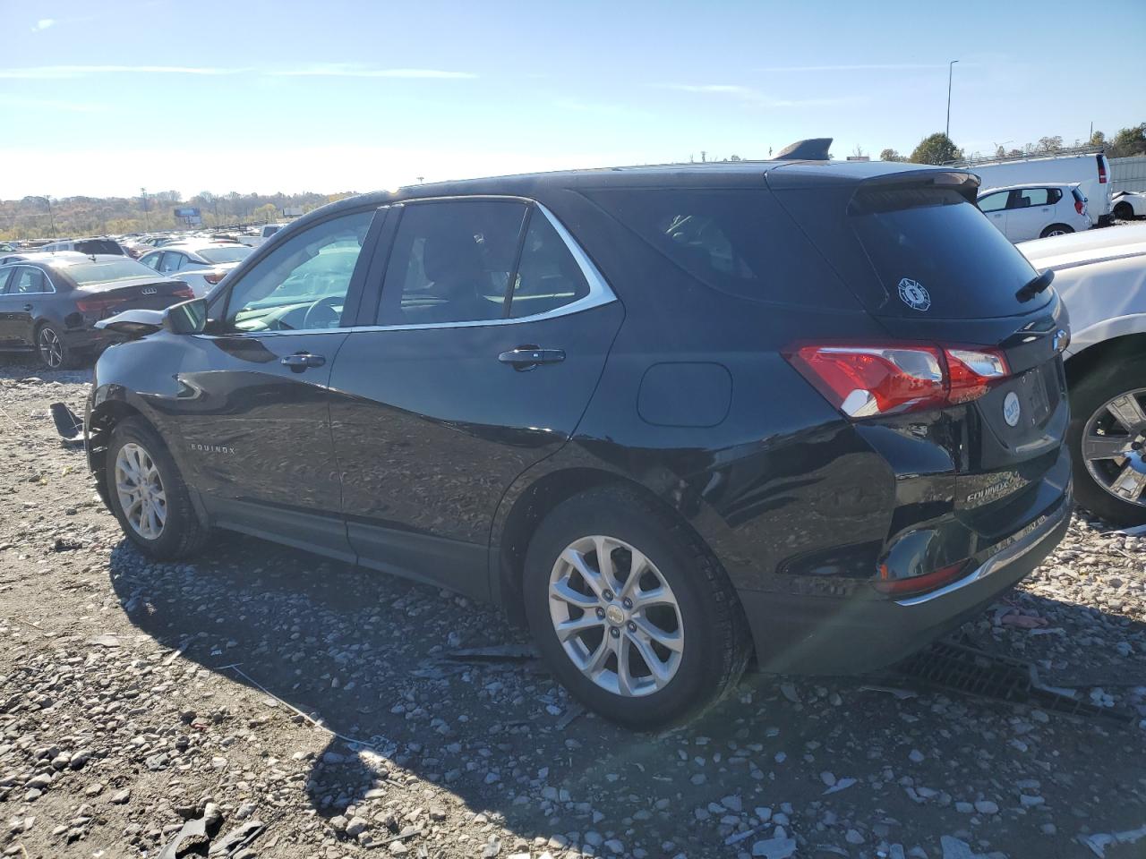 2018 Chevrolet Equinox - Image 2