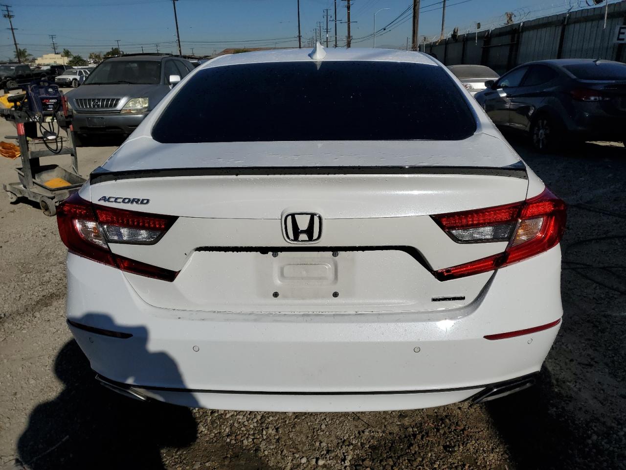 2018 Honda Accord Touring VIN: 1HGCV1F96JA007347 Lot: 80781644