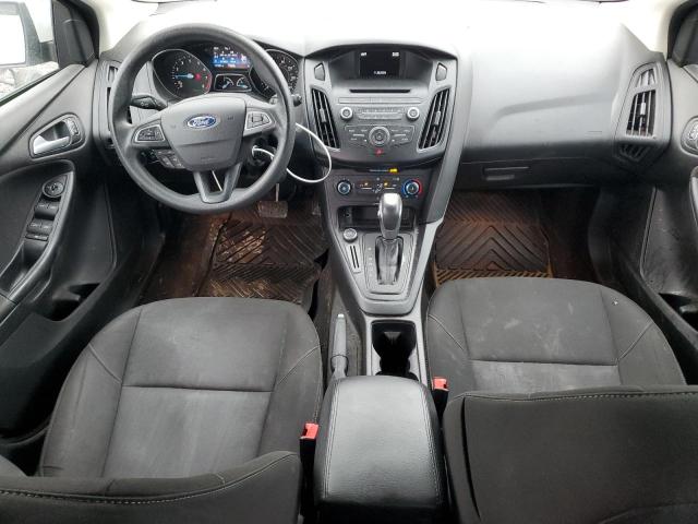 Hatchbacks FORD FOCUS 2015 White