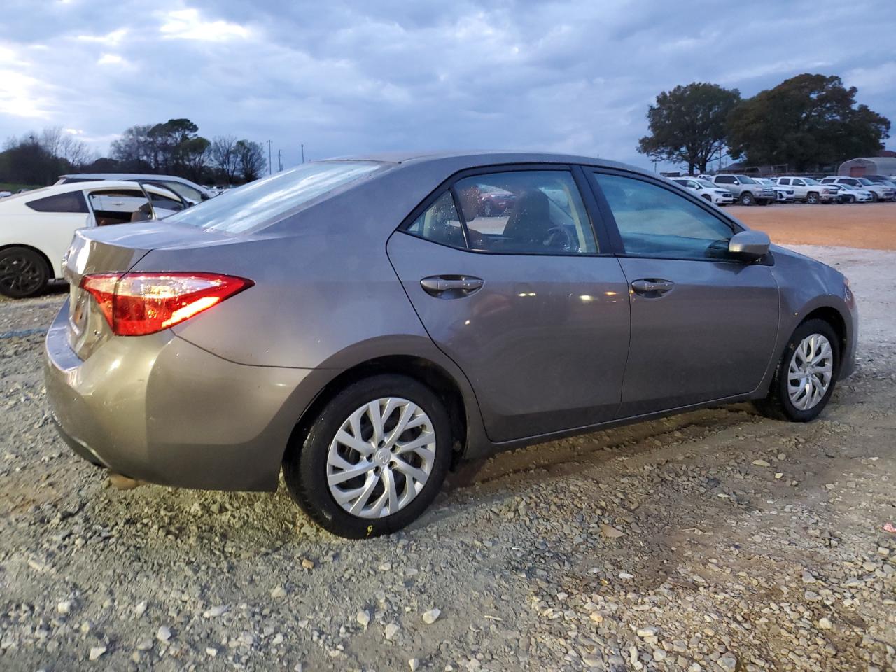 2019 Toyota Corolla - Image 3