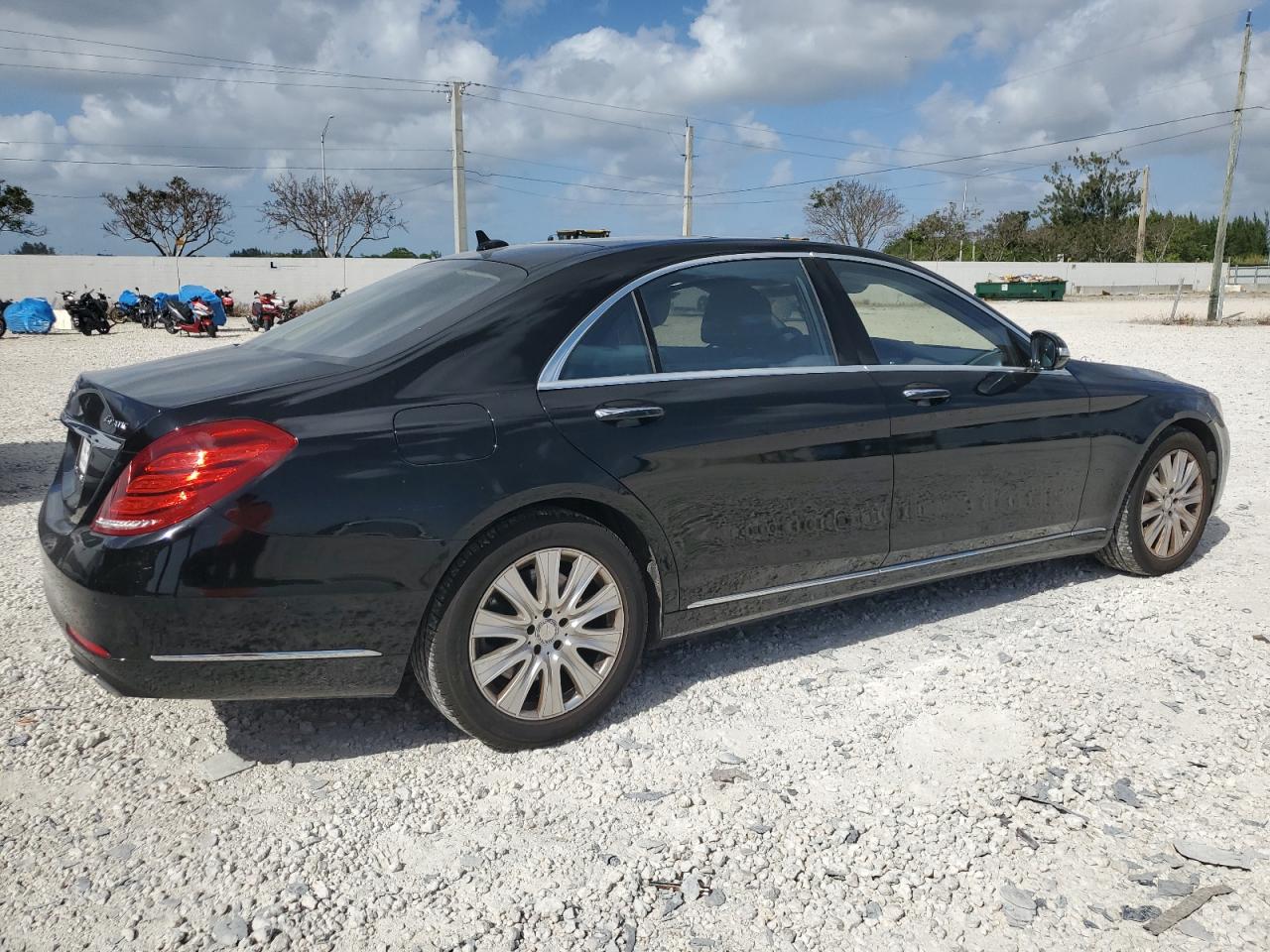 VIN WDDUG8FB2EA026028 2014 MERCEDES-BENZ S-CLASS no.3