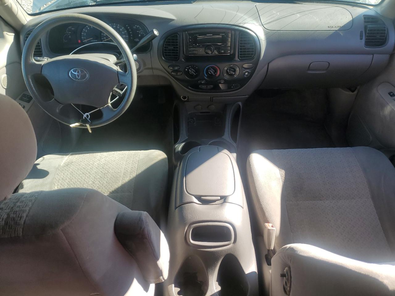 2003 Toyota Tundra - Image 8