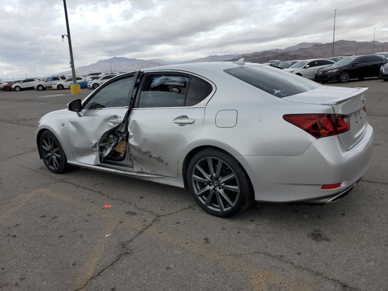 2014 Lexus GS - Image 2