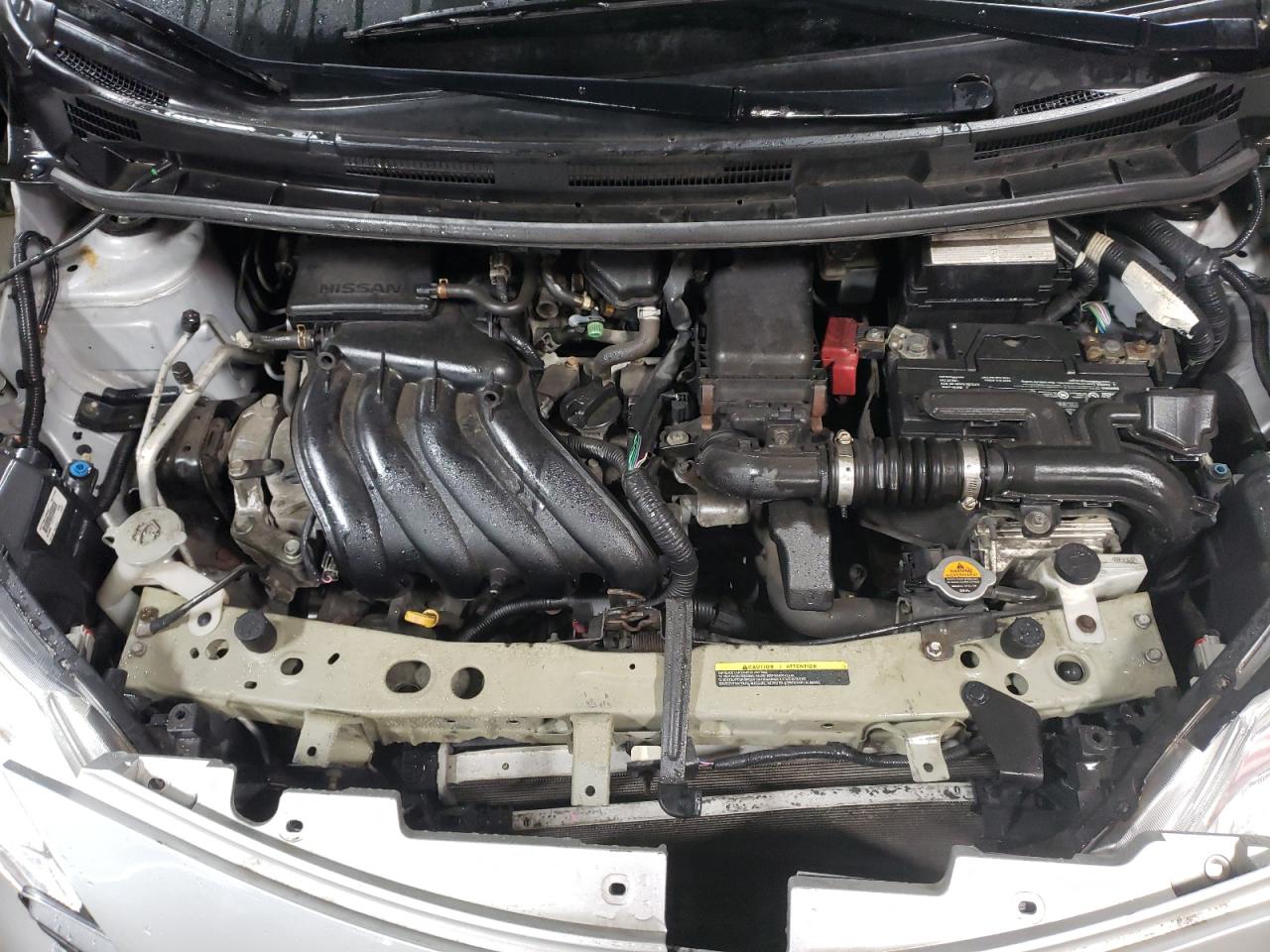 2015 Nissan Versa - Image 11