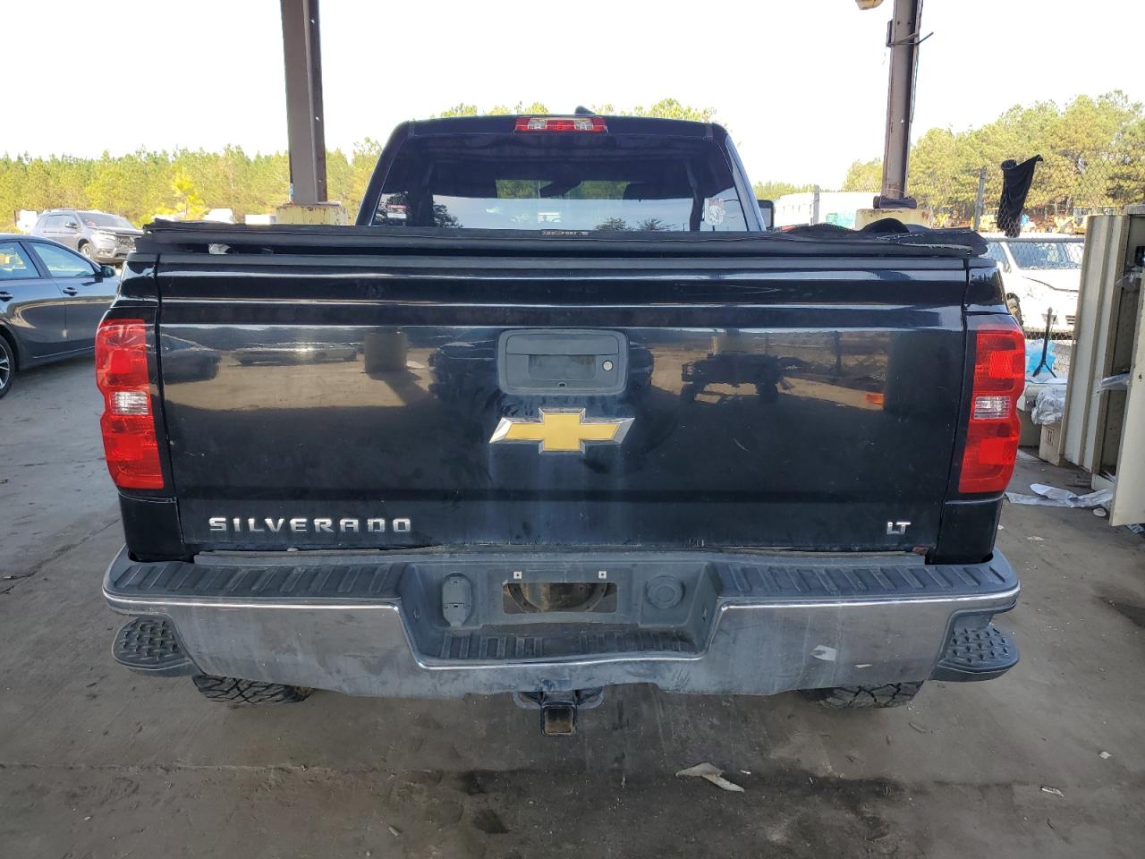 2015 Chevrolet Silverado - Image 6