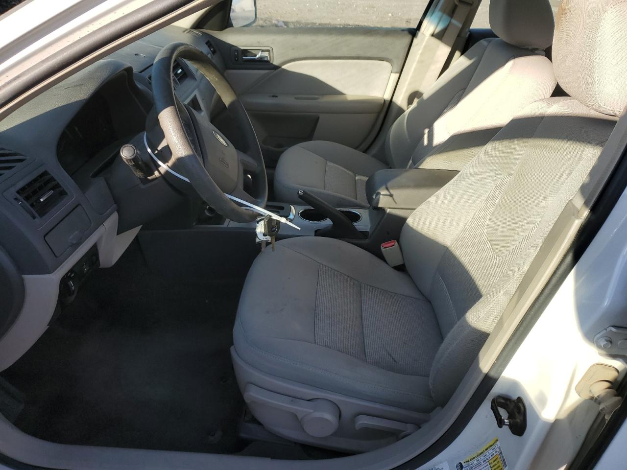 2010 Ford Fusion - Image 7