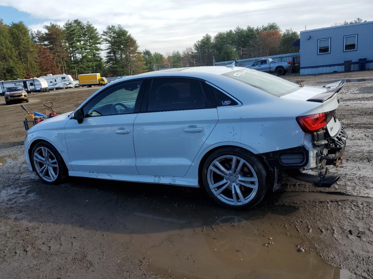 VIN WAUBFGFF0F1088513 2015 AUDI S3 no.2