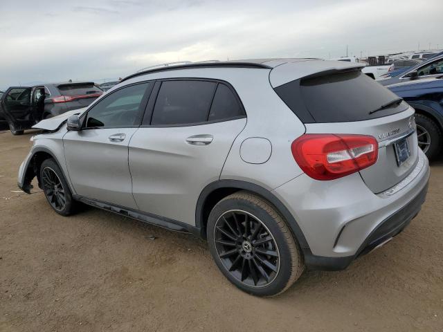  MERCEDES-BENZ GLA-CLASS 2018 Srebrny