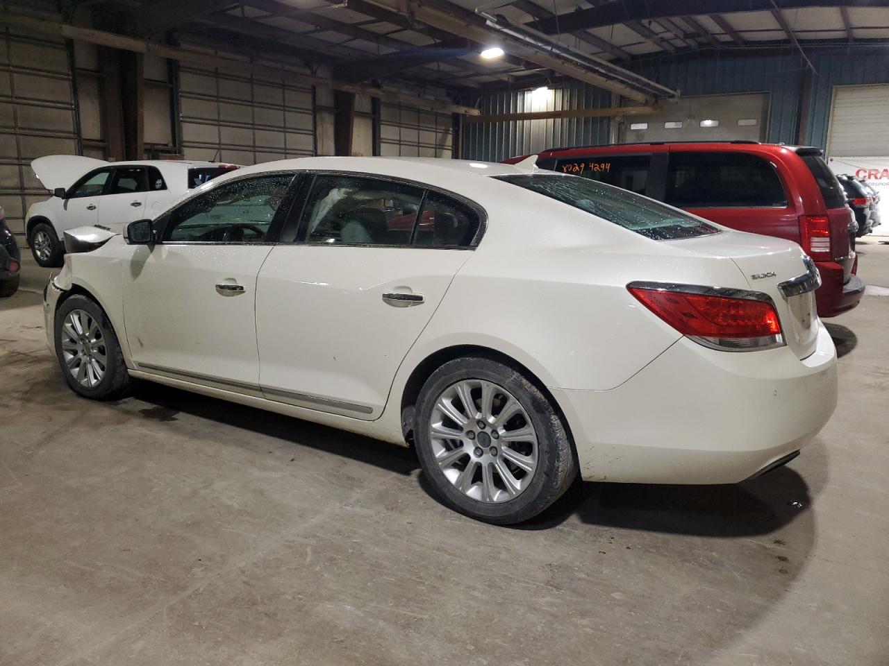 VIN 1G4GC5E31DF282220 2013 BUICK LACROSSE no.2