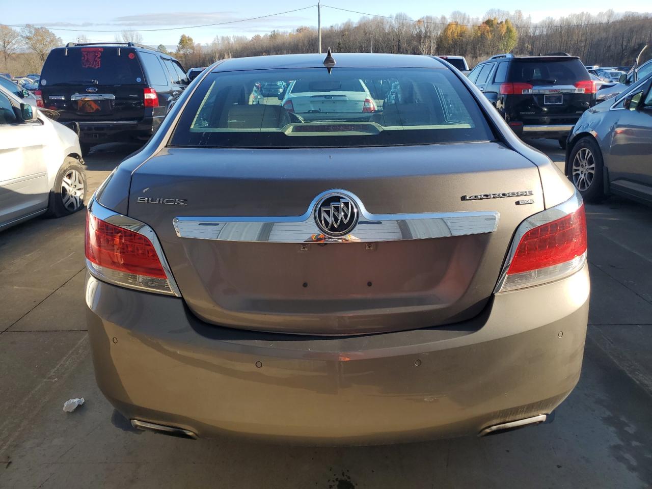 2010 Buick Lacrosse Cxs VIN: 1G4GE5GV2AF270498 Lot: 80967604