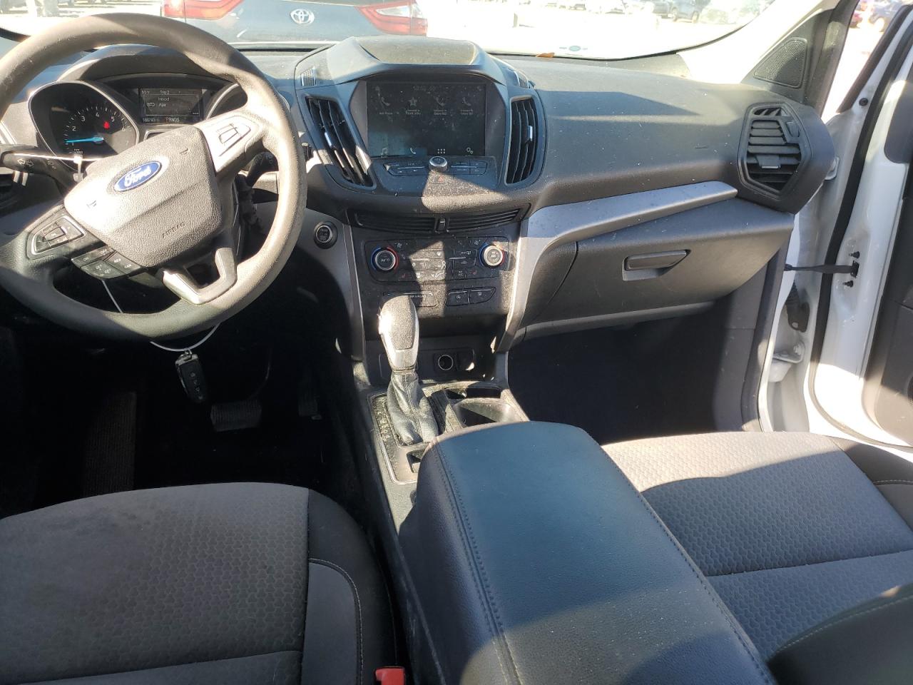 2019 Ford Escape - Image 8