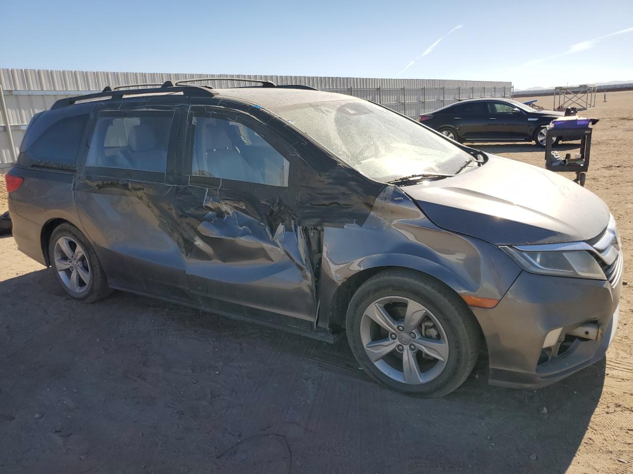 2020 Honda Odyssey - Image 4