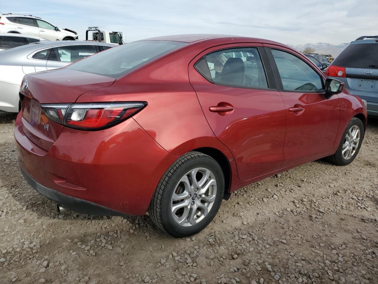 2017 Toyota Yaris - Image 3
