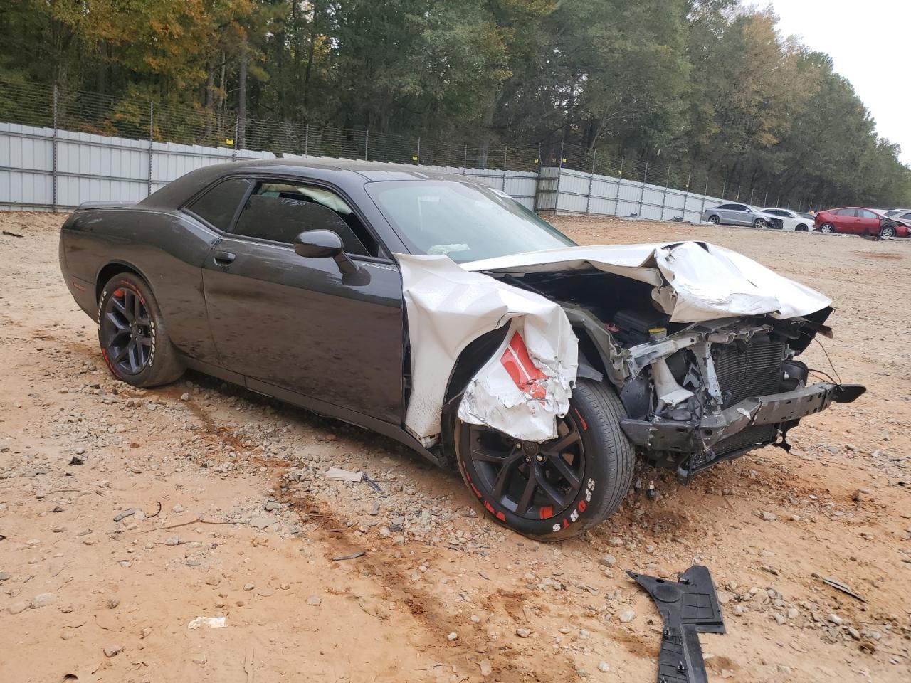 2019 Dodge Challenger - Image 4