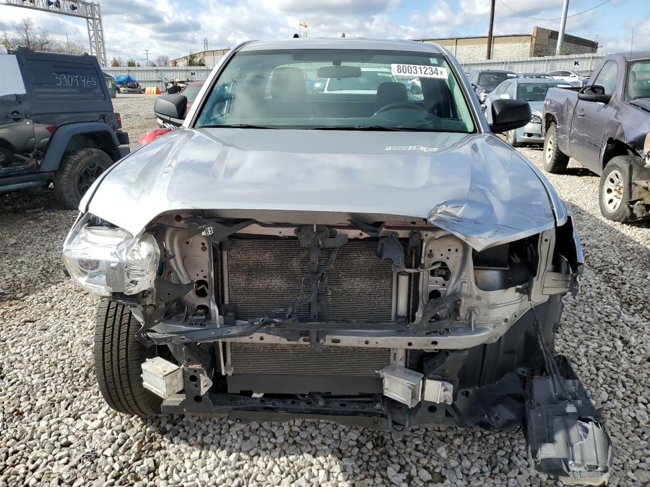2017 Toyota Tacoma - Image 5