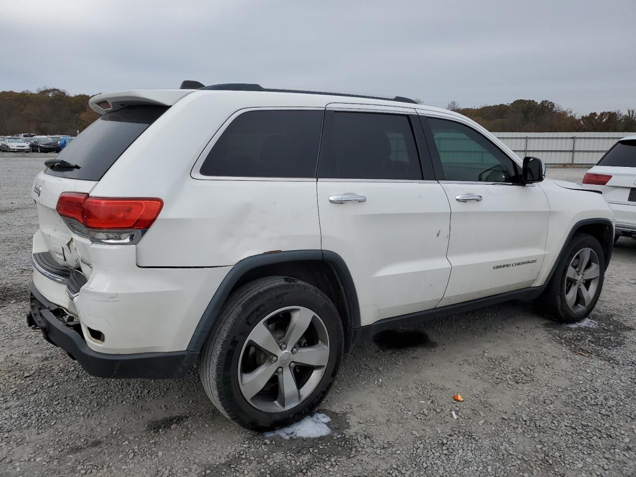 2015 Jeep Grand Cherokee - Image 3