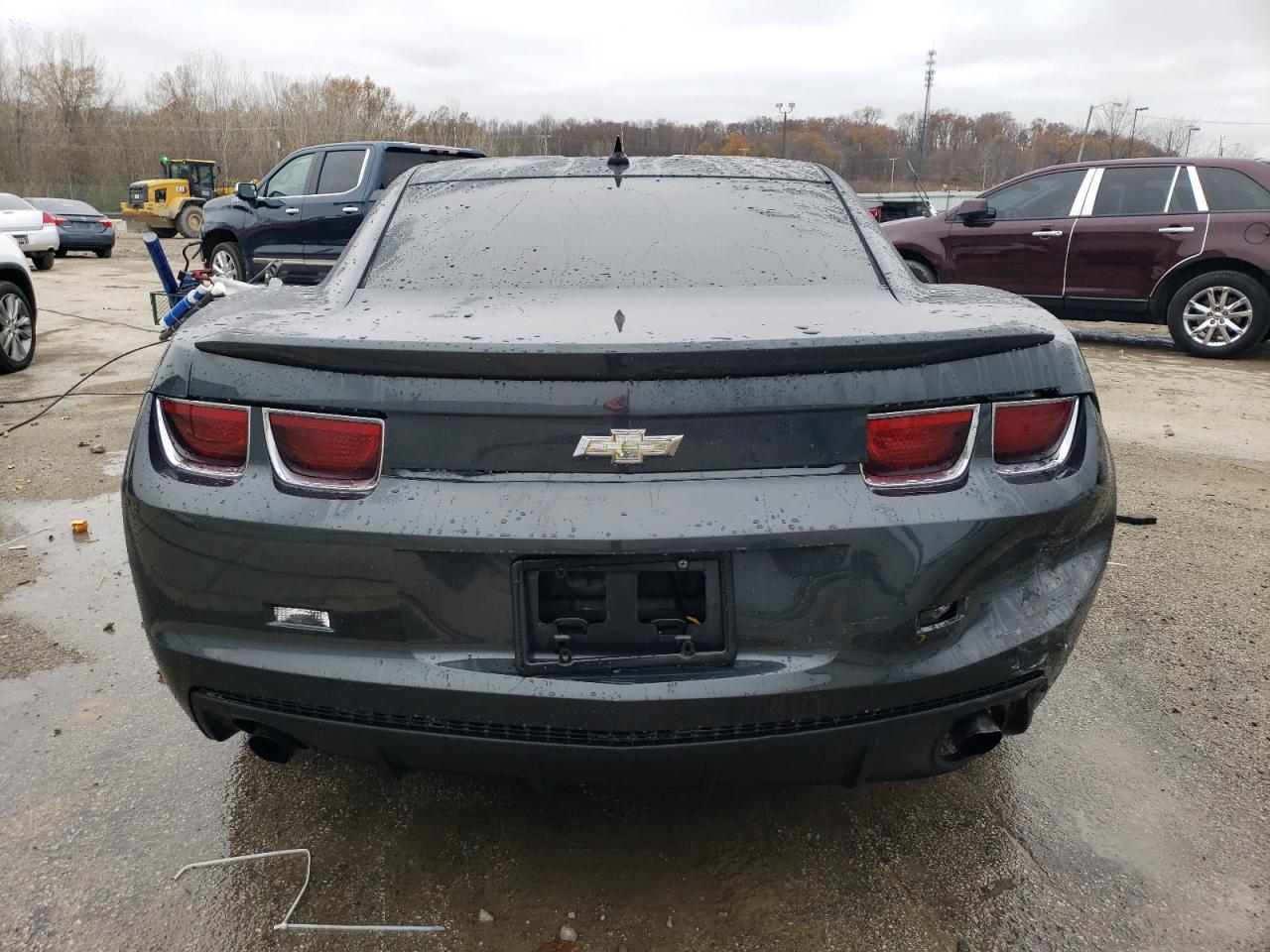 2013 Chevrolet Camaro Ls VIN: 2G1FA1E33D9160412 Lot: 81686234