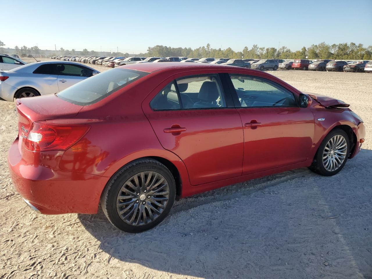 2012 Suzuki Kizashi - Image 3