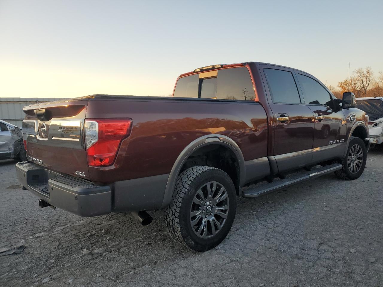 2016 Nissan Titan - Image 3