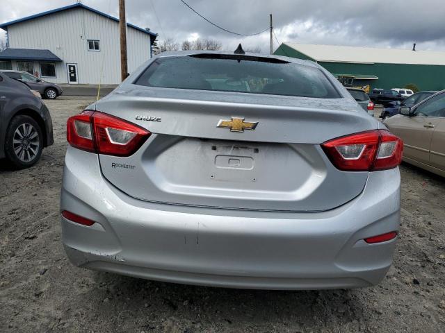  CHEVROLET CRUZE 2018 Srebrny