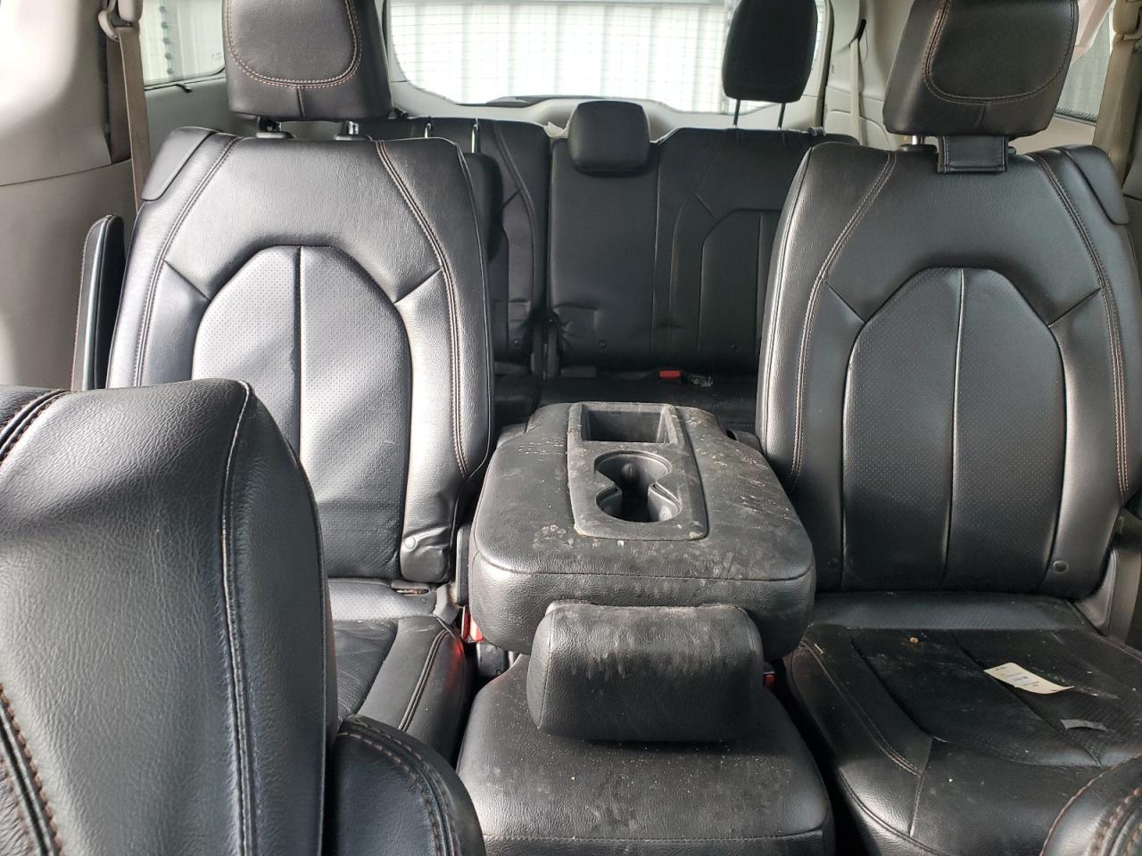 2019 Chrysler Pacifica Touring L VIN: 2C4RC1BGXKR655385 Lot: 82416034