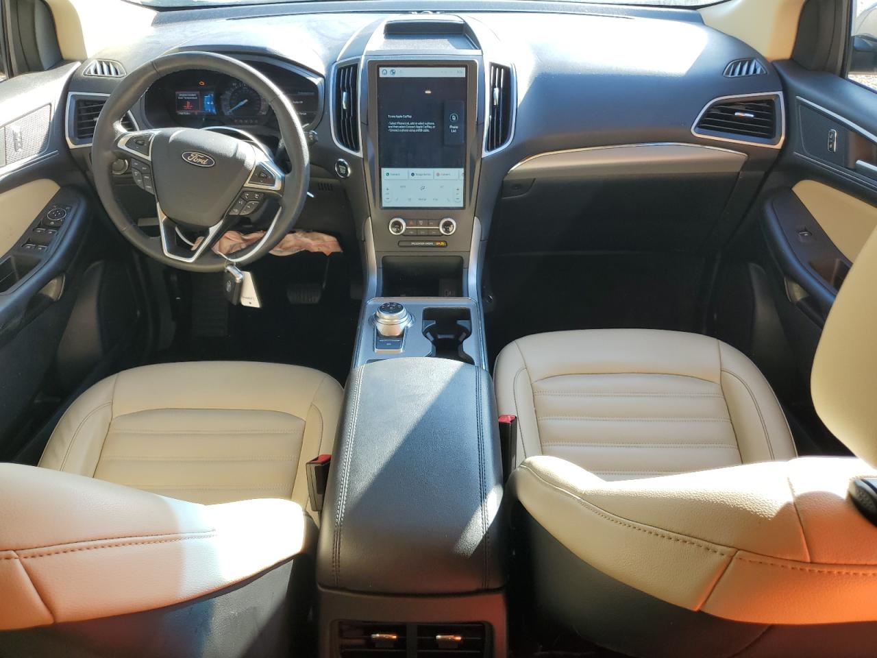 2022 Ford Edge - Image 8